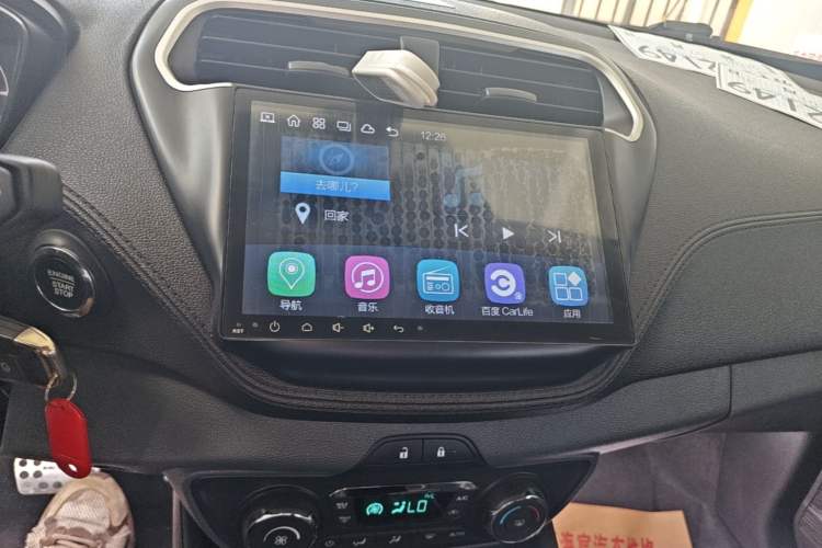 Used Ford Escort 2015 1.5L Automatic Fashion Model Audio And AC Panel