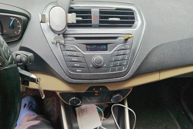 Used Ford Escort 2015 1.5L Manual Comfort Model Audio And AC Panel