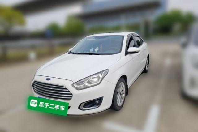 Used Ford Escort 2015 1.5L Manual Fashion Edition