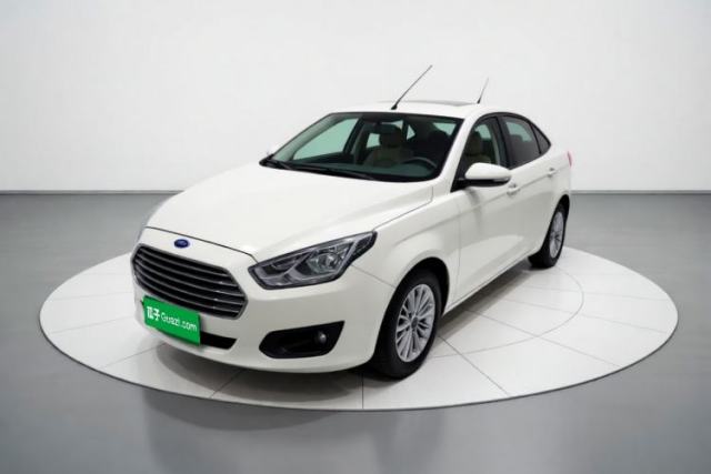 Używany Ford Escort 2015 1.5L Manual Comfort Model