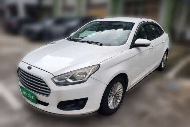 Ojetý Ford Escort 2015 1.5L Automatic Comfort Edition