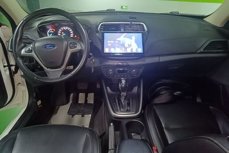Used Ford Escort 2015 1.5L Automatic Fashion Model Center Console
