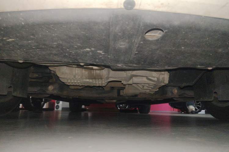 Used Ford Escort 2015 1.5L Manual Comfort Model Chassis Front