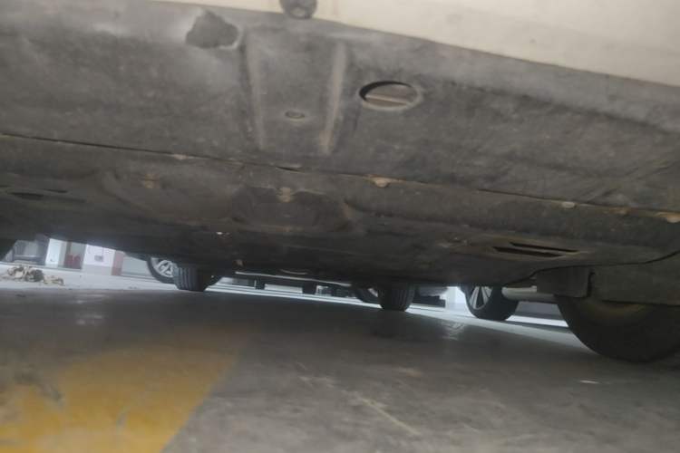 Used Ford Escort 2015 1.5L Automatic Comfort Edition Chassis Front