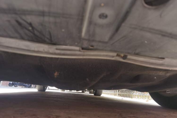 Used Ford Escort 2015 1.5L Manual Comfort Model Chassis Front