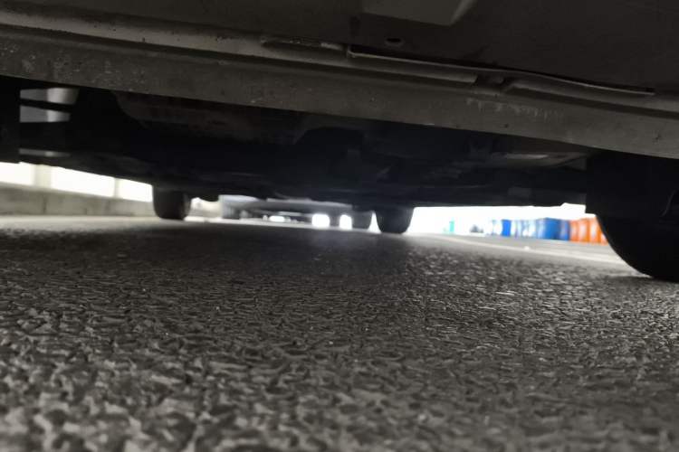 Used Ford Escort 2015 1.5L Automatic Comfort Edition Chassis Front