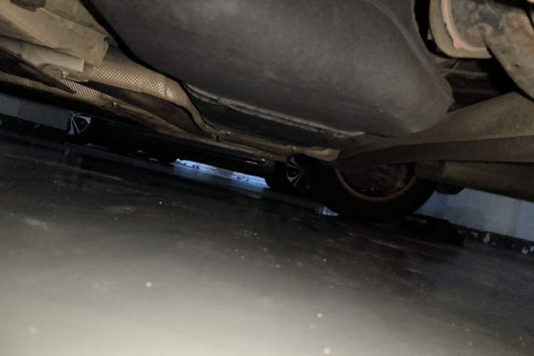 Used Ford Escort 2015 1.5L Automatic Comfort Edition Chassis Front