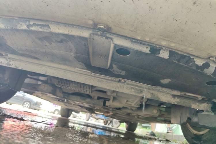 Used Ford Escort 2015 1.5L Manual Comfort Model Chassis Front
