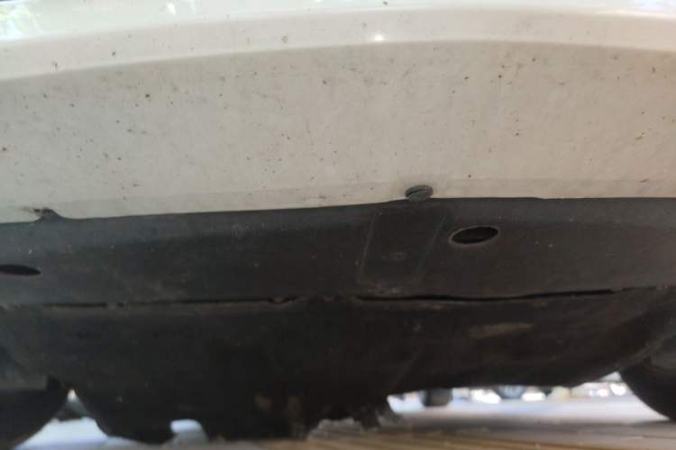 Used Ford Escort 2015 1.5L Manual Comfort Model Chassis Front