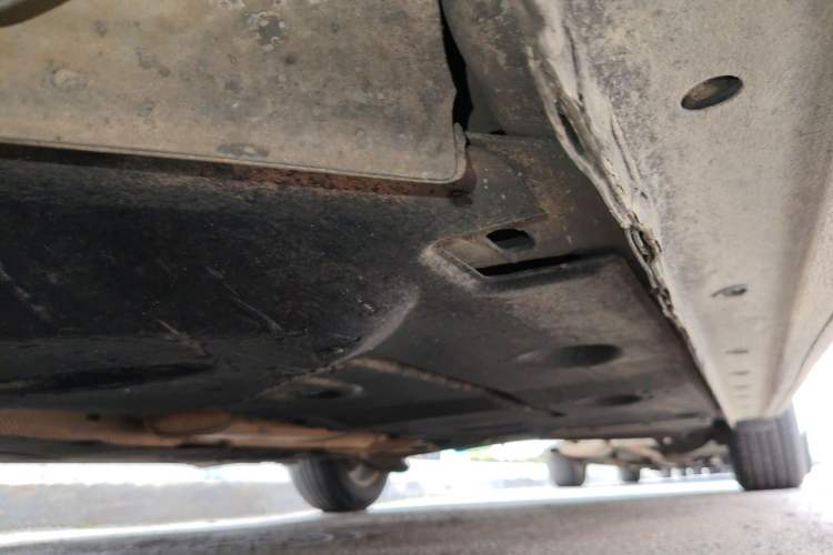 Used Ford Escort 2015 1.5L Manual Comfort Model Chassis Front Left