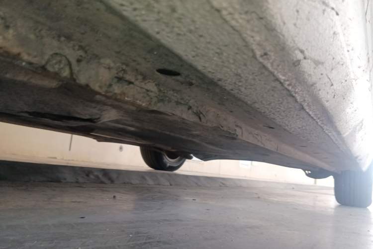 Used Ford Escort 2015 1.5L Manual Comfort Model Chassis Front Left