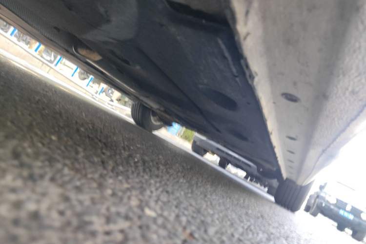 Used Ford Escort 2015 1.5L Manual Comfort Model Chassis Front Left