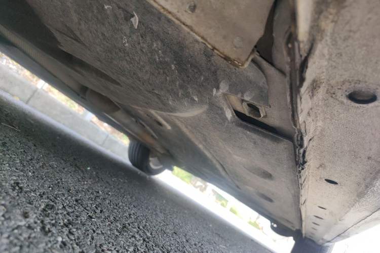 Used Ford Escort 2015 1.5L Manual Fashion Edition Chassis Front Left