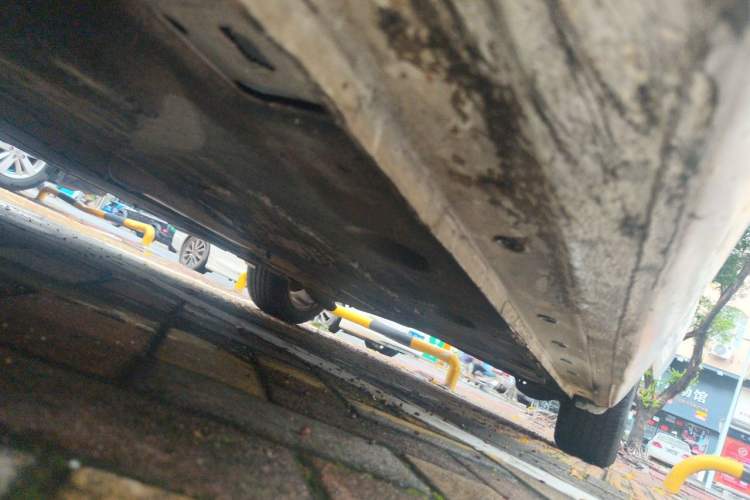 Used Ford Escort 2015 1.5L Automatic Fashion Model Chassis Front Left