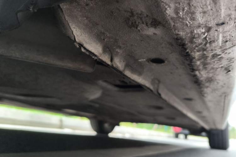 Used Ford Escort 2015 1.5L Manual Comfort Model Chassis Front Left