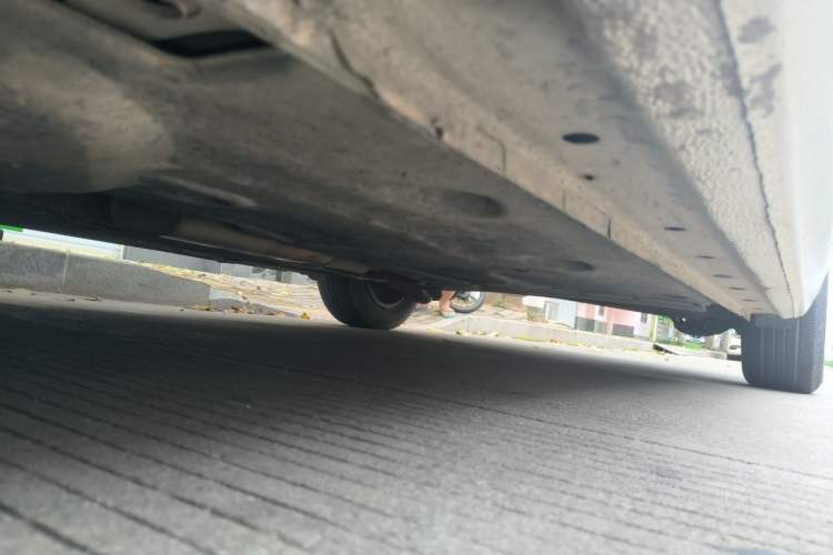 Used Ford Escort 2015 1.5L Automatic Comfort Edition Chassis Front Left