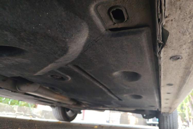 Used Ford Escort 2015 1.5L Automatic Fashion Model Chassis Front Left
