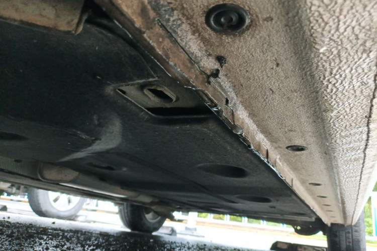 Used Ford Escort 2015 1.5L Manual Comfort Model Chassis Front Left