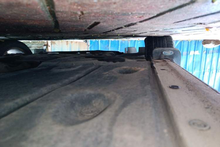 Used Ford Escort 2015 1.5L Automatic Fashion Model Chassis Front Left