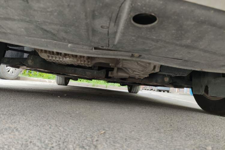 Used Ford Escort 2015 1.5L Manual Comfort Model Chassis Front