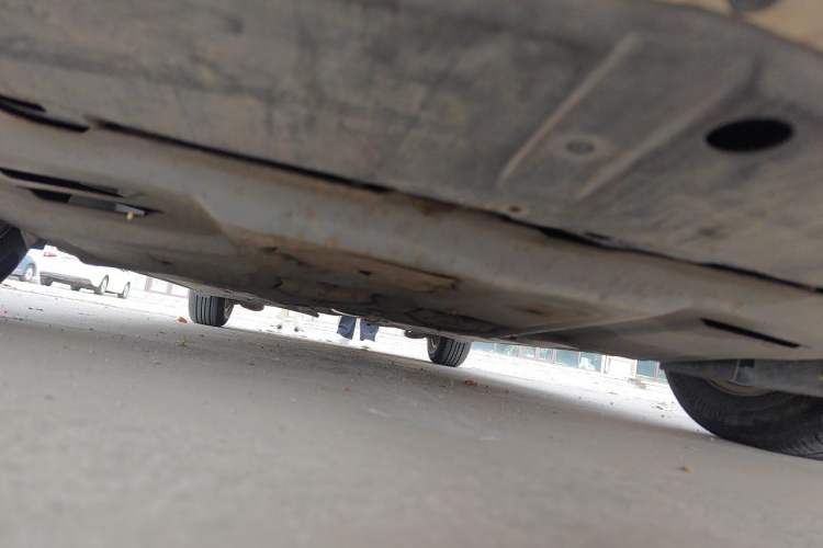 Used Ford Escort 2015 1.5L Manual Comfort Model Chassis Front