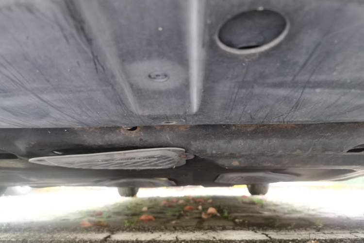Used Ford Escort 2015 1.5L Manual Comfort Model Chassis Front