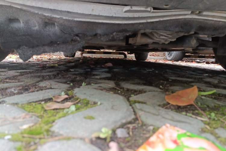 Used Ford Escort 2015 1.5L Manual Comfort Model Chassis Front