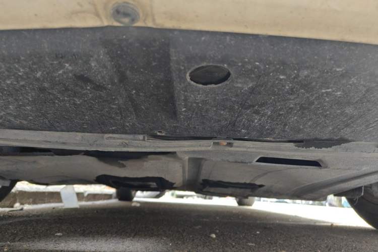 Used Ford Escort 2015 1.5L Manual Comfort Model Chassis Front