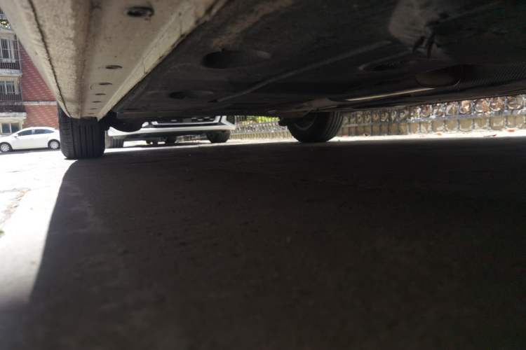 Used Ford Escort 2015 1.5L Manual Comfort Model Chassis Front Right