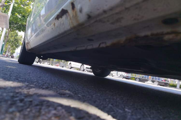 Used Ford Escort 2015 1.5L Manual Comfort Model Chassis Front Right
