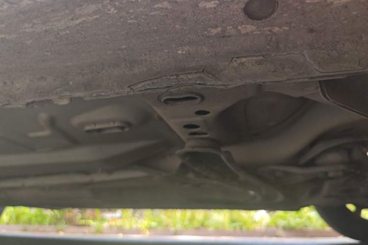 Used Ford Escort 2015 1.5L Automatic Fashion Model Chassis Front Right