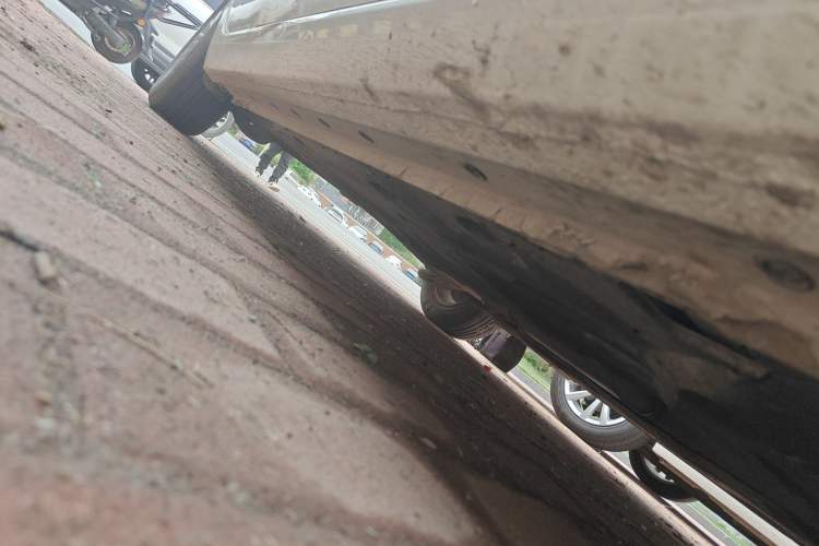 Used Ford Escort 2015 1.5L Manual Comfort Model Chassis Front Right
