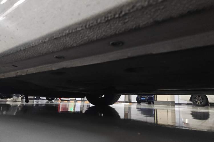 Used Ford Escort 2015 1.5L Automatic Comfort Edition Chassis Front Right