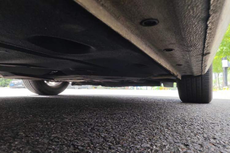 Used Ford Escort 2015 1.5L Automatic Fashion Model Chassis Front Right