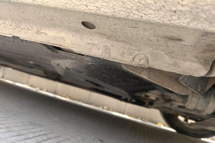 Used Ford Escort 2015 1.5L Manual Fashion Edition Chassis Front Right