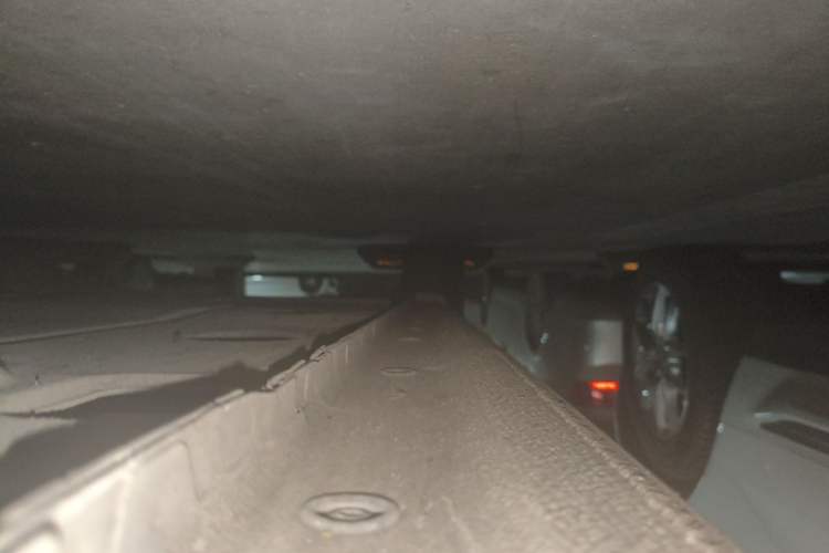 Used Ford Escort 2015 1.5L Manual Comfort Model Chassis Front Right