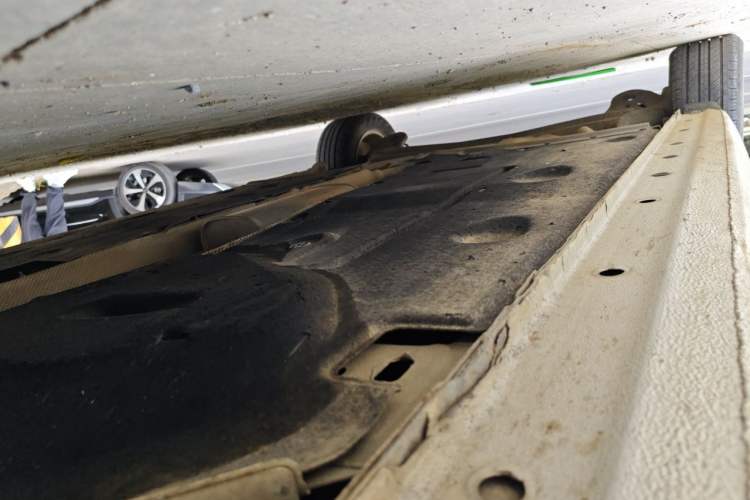 Used Ford Escort 2015 1.5L Manual Comfort Model Chassis Front Right