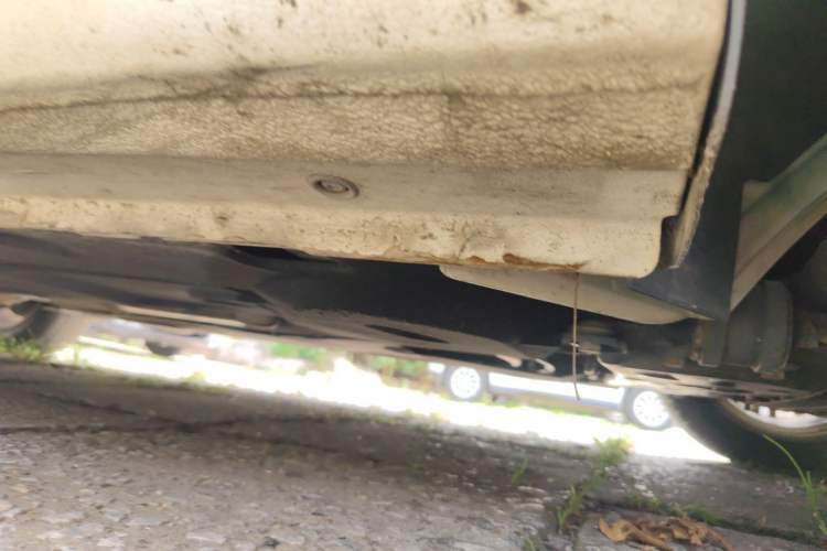 Used Ford Escort 2015 1.5L Manual Comfort Model Chassis Front Right