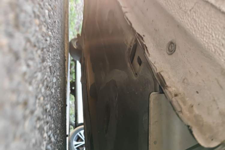 Used Ford Escort 2015 1.5L Manual Comfort Model Chassis Front Right