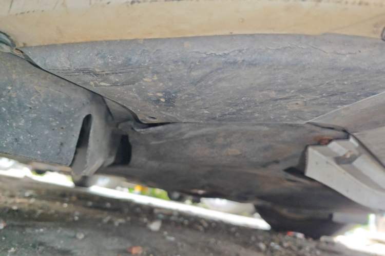 Used Ford Escort 2015 1.5L Manual Comfort Model Chassis Front Right