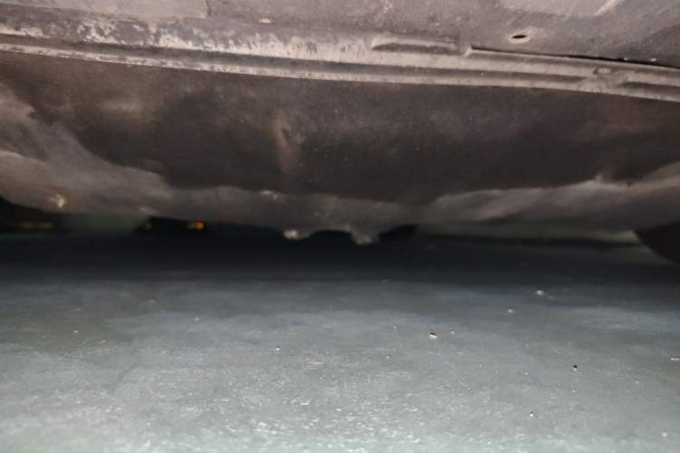 Used Ford Escort 2015 1.5L Manual Comfort Model Chassis Front