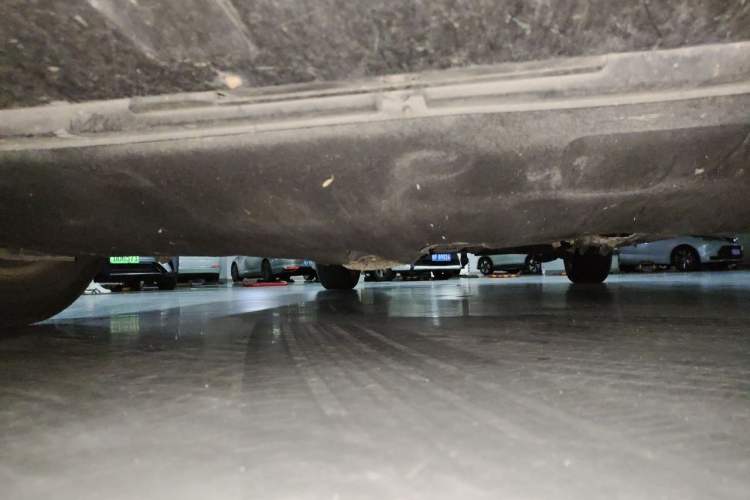 Used Ford Escort 2015 1.5L Manual Comfort Model Chassis Front