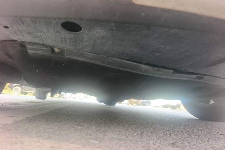 Used Ford Escort 2015 1.5L Manual Comfort Model Chassis Front