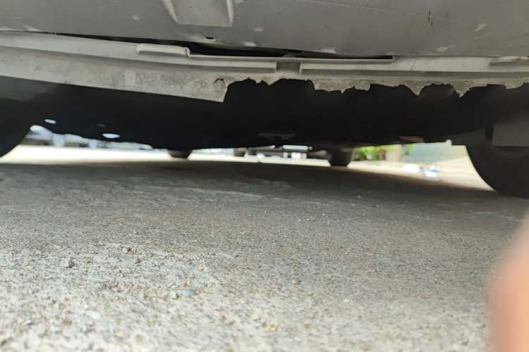 Used Ford Escort 2015 1.5L Manual Comfort Model Chassis Front