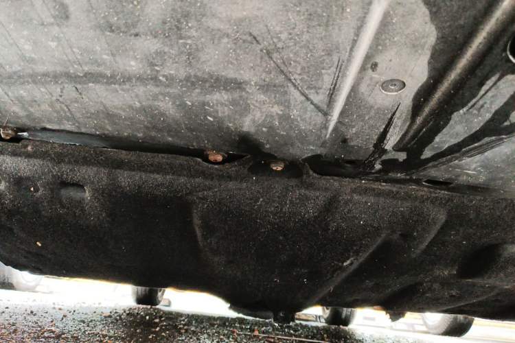 Used Ford Escort 2015 1.5L Manual Comfort Model Chassis Front