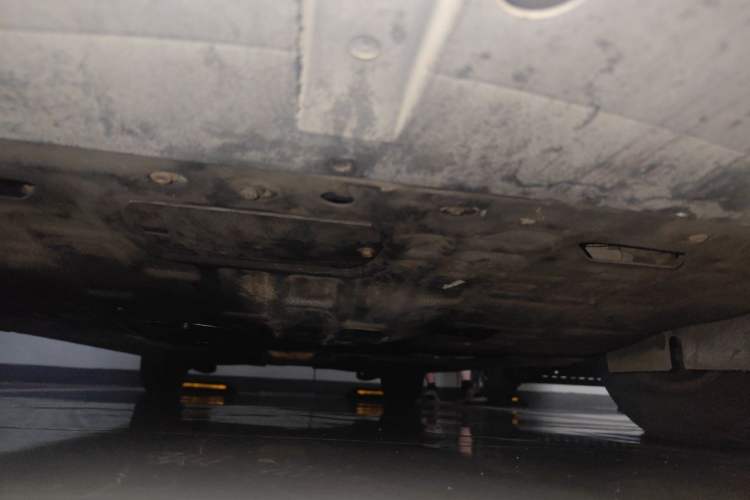 Used Ford Escort 2015 1.5L Automatic Comfort Edition Chassis Front