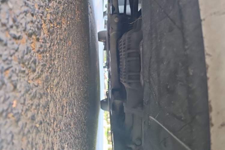 Used Ford Escort 2015 1.5L Manual Comfort Model Chassis Front