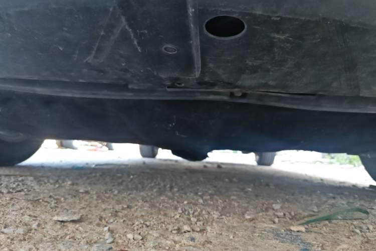 Used Ford Escort 2015 1.5L Manual Comfort Model Chassis Front