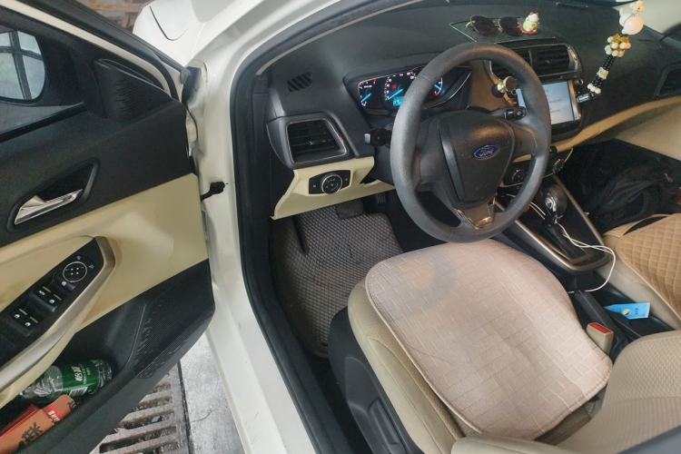 Used Ford Escort 2015 1.5L Automatic Comfort Edition Driver Seat