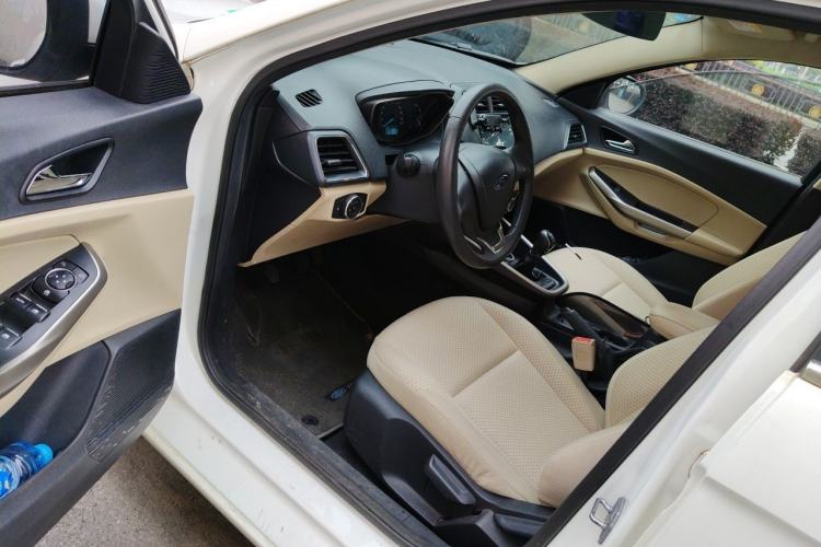 Used Ford Escort 2015 1.5L Manual Comfort Model Driver Seat